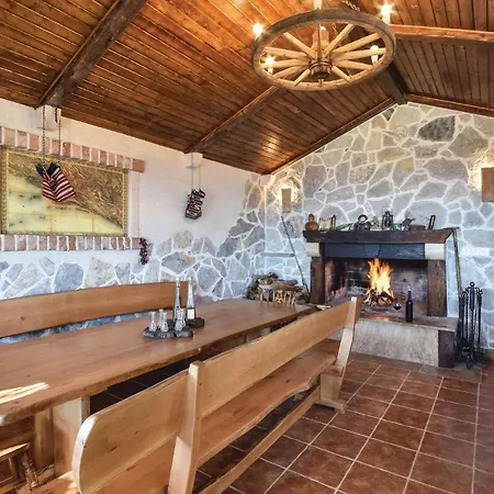 Six-bedroom In * Podstrana